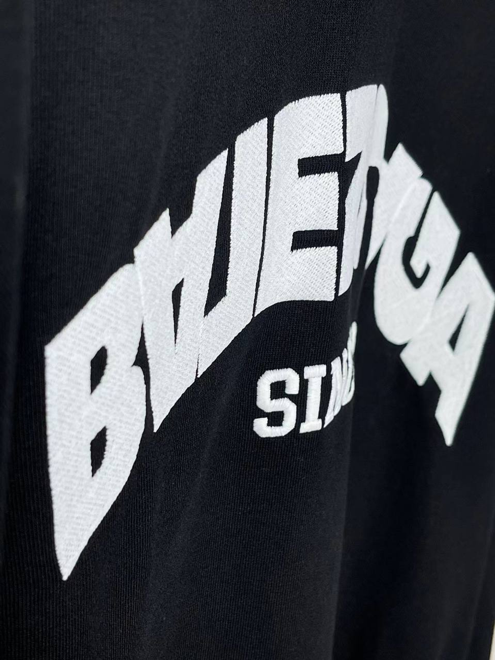Худи Balenciaga, арт. 483282063