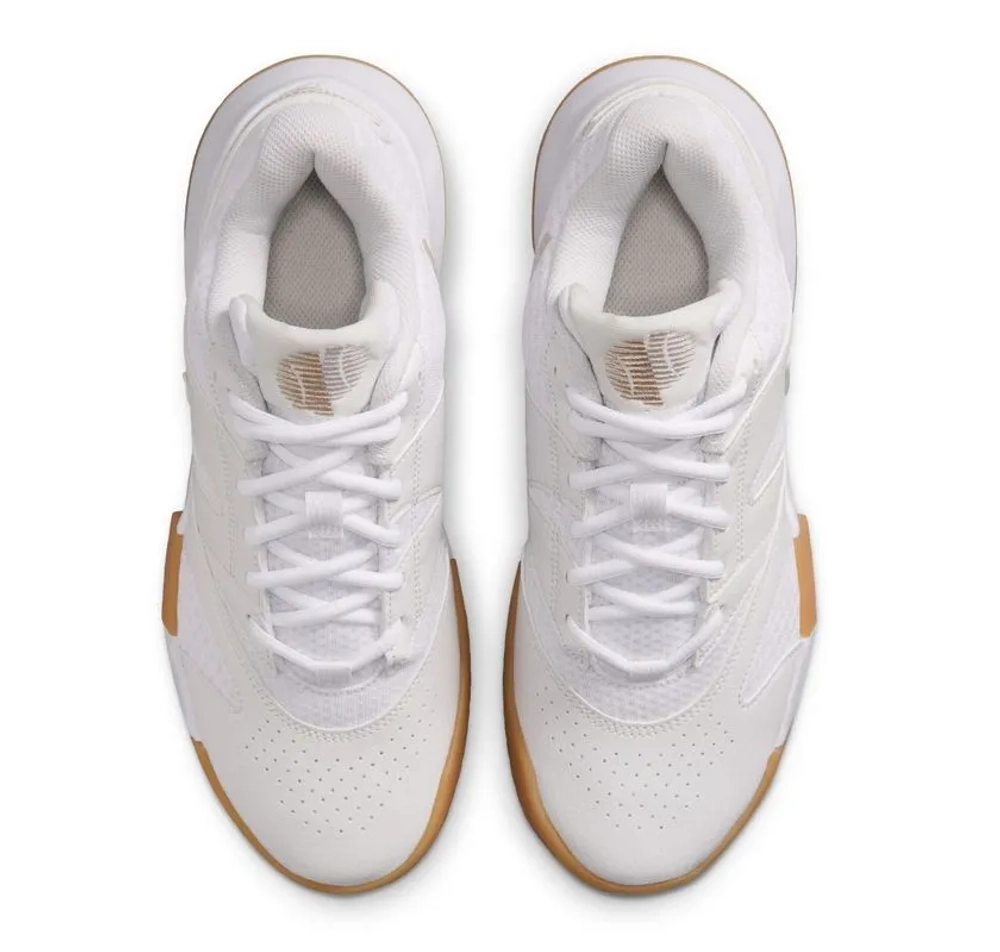 Женские Кроссовки теннисные Nike Court Lite 4 - white/lt orewood/summit white/linien