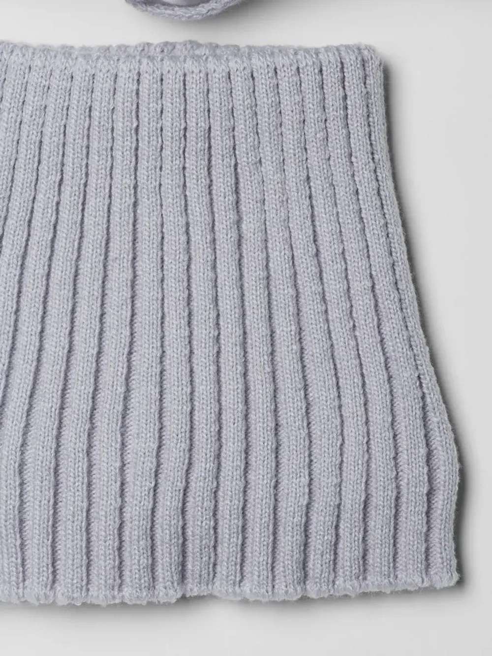 Шапка детская осенняя со снудом