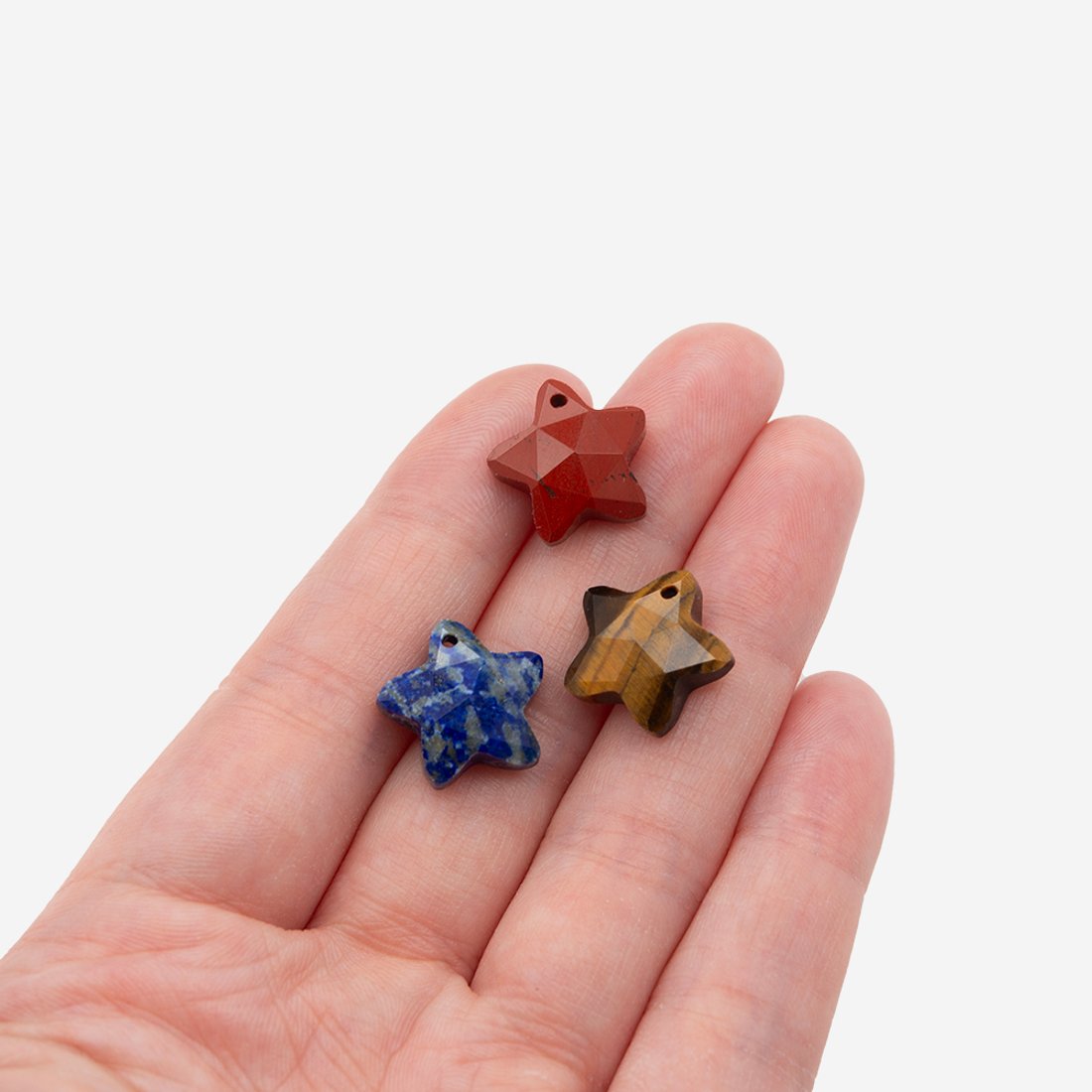 Подвеска в форме звездочки из натуральной красной яшмы, 14*15мм