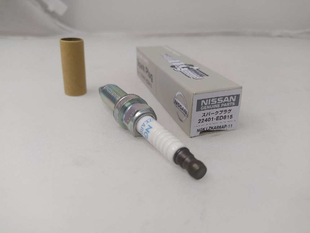 Свеча зажигания 22401ED815 Nissan Tiida, Note, Cube (1шт)