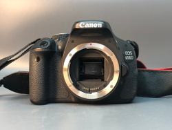 Canon 600D Kit 18-55mm, 6200 кадров пробега