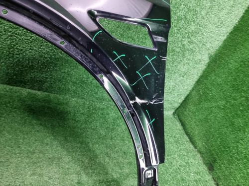 Крыло переднее левое Bentley Bentayga (2015-2020)