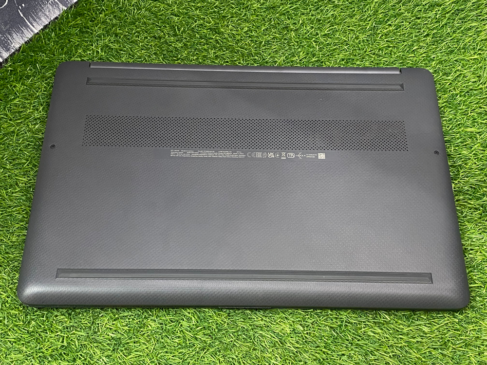 Ноутбук HP 15' i3 1115G4/8GB/256GB/ 15s-fq2062ur[3Y1S6EA]/Windows 10