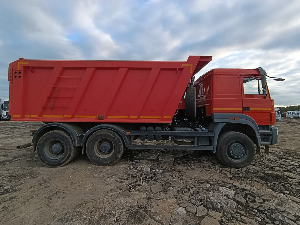 Ural С35510 6x4 Самосвал С35510 (Дизельный, 11,1 л, 420 л.с., МТ)