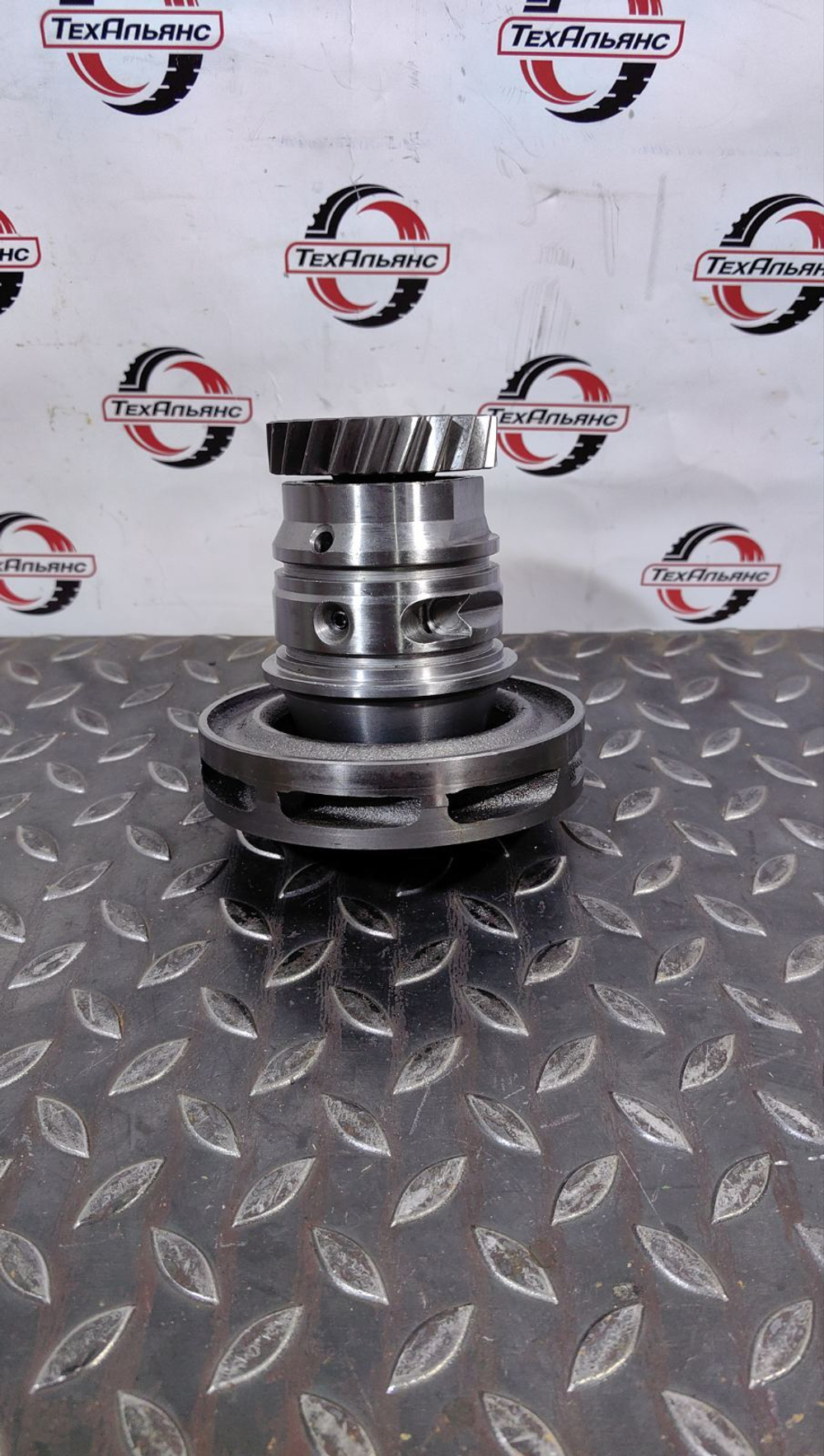 Водяная помпа 9887944