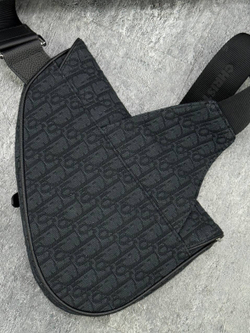 Сумка через плечо Christian Dior Saddle