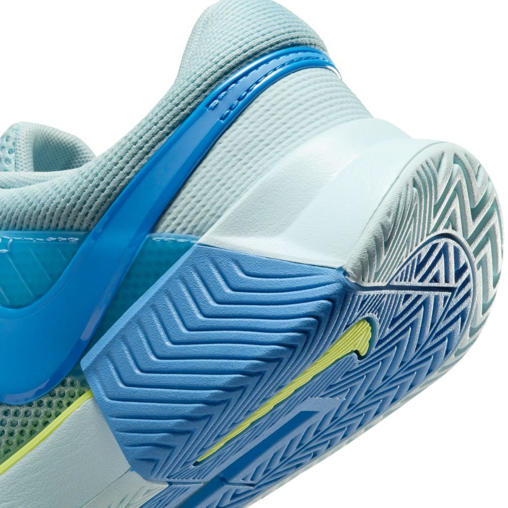 Женские теннисные кроссовки Nike Zoom GP Challenge 1