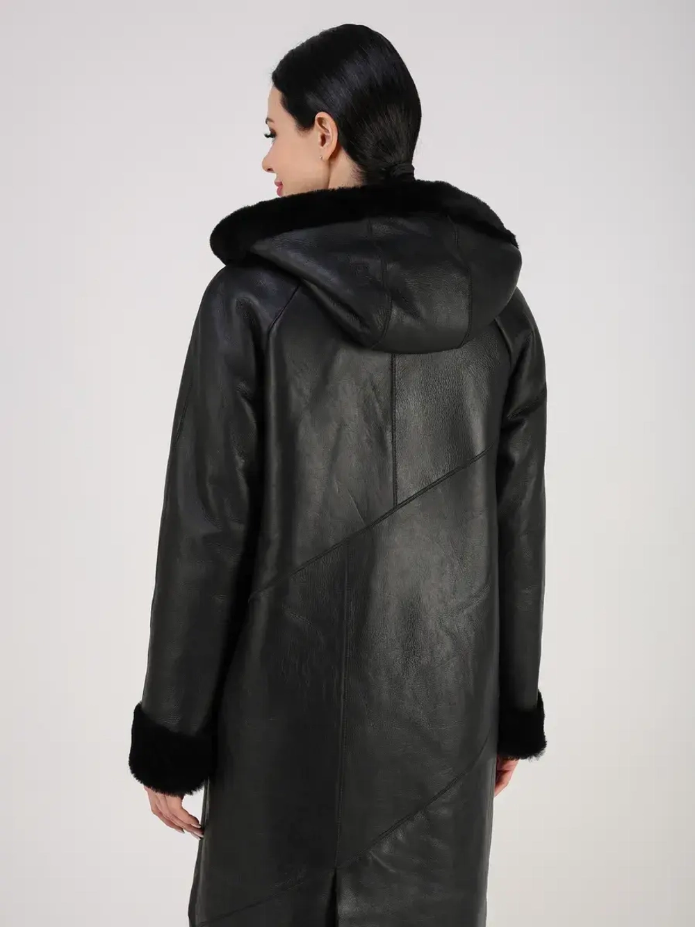 Дубленка зима натуральная удлиненная с капюшоном