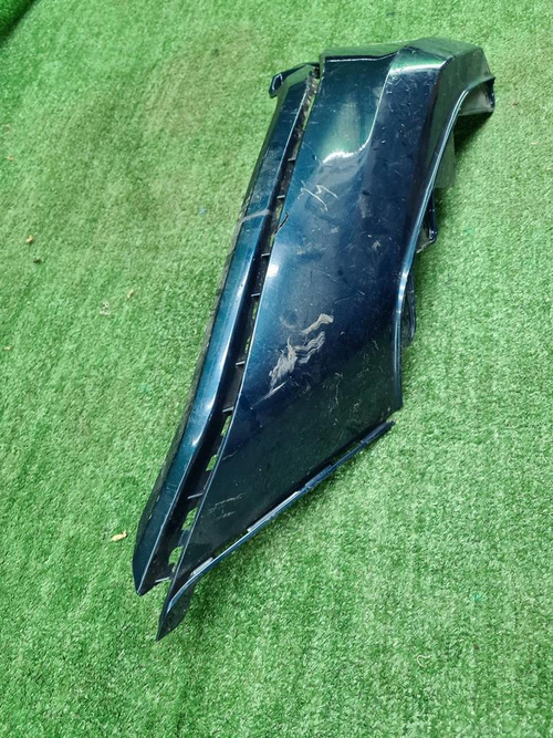 Накладка переднего бампера левая Audi Q8 (18-23)