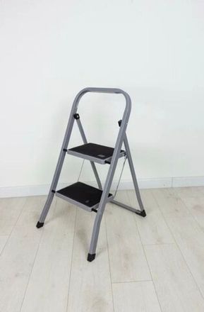 Стремянка стальная с широкими ступенями