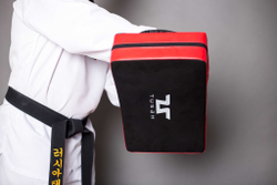 Макивара Tusah Double Grip Shield силовая