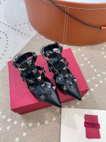 Valentino Garavani Roman Stud 8.5 cm