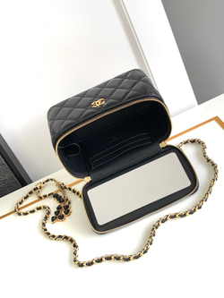 Chanel Vanity Bag 17 cm