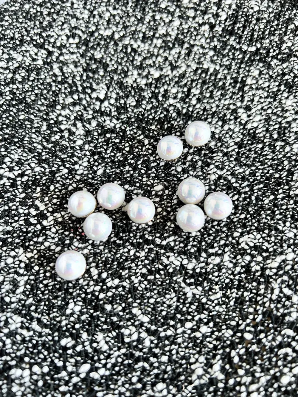 Декоративные пуговицы Жемчужина круглая 10