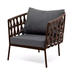 "Диего" кресло плетеное из роупа, каркас алюминий коричневый (RAL8016) шагрень, роуп коричневый круглый, ткань темно-серая 019