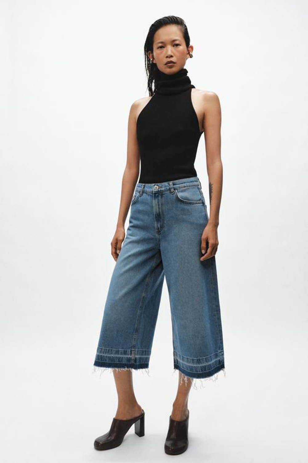 ZARA ШИРОКИЕ ДЖИНСОВЫЕ ШОРТЫ — ZW COLLECTION, СИНИЙ