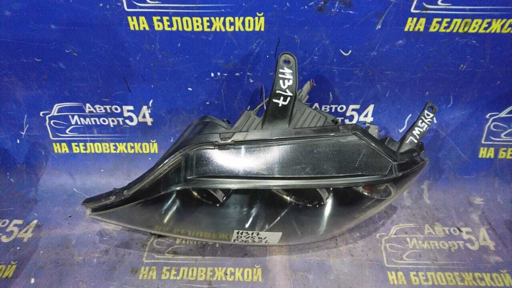 Фара передняя левая MAZDA DEMIO 2002-2005