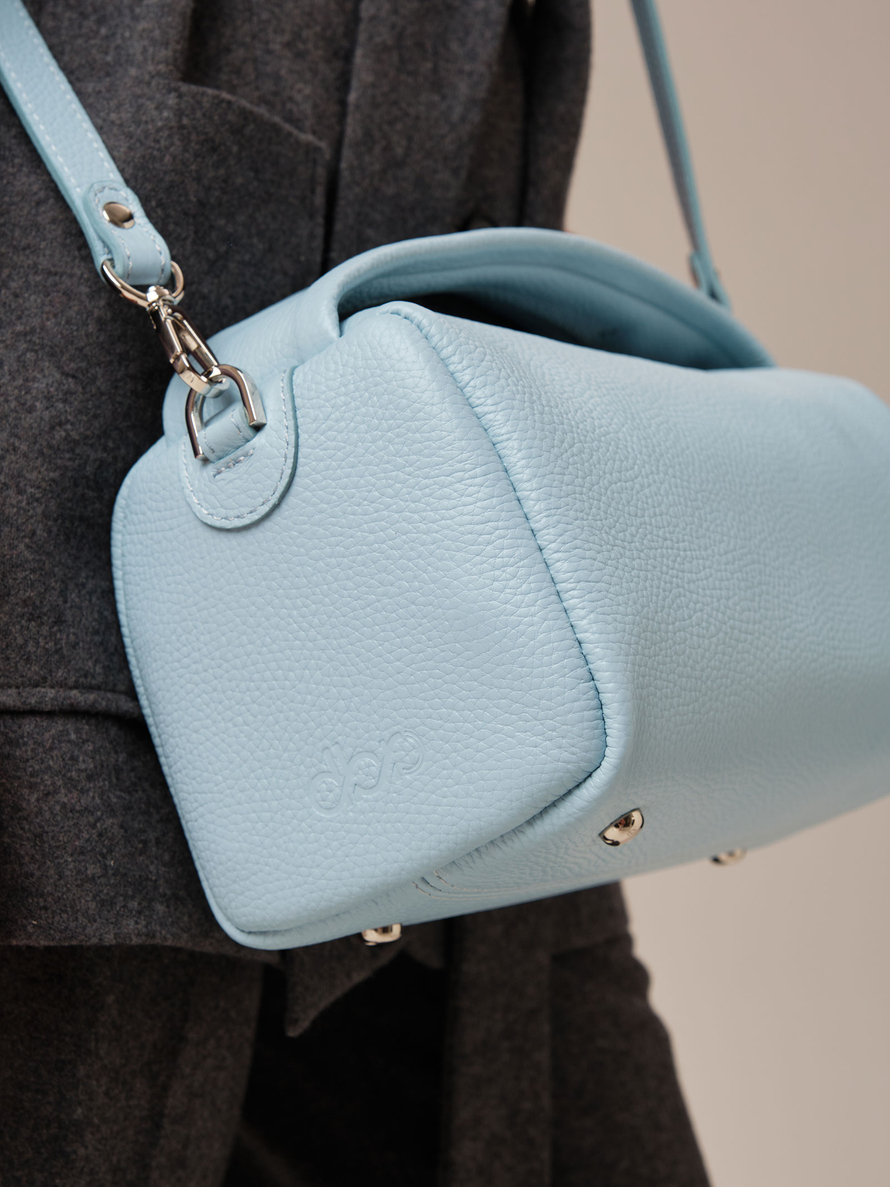 Кожаная сумка Solea DBR 31365 светло-голубой