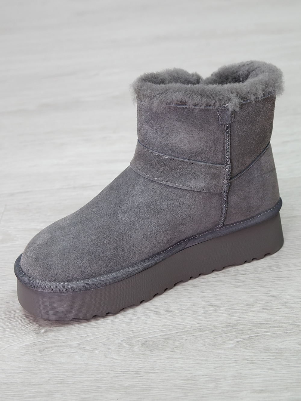 Угги женские зимние