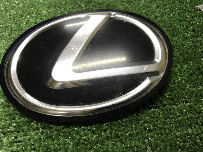 Эмблема решетки радиатора Lexus RX 3 AL10 (08-12)