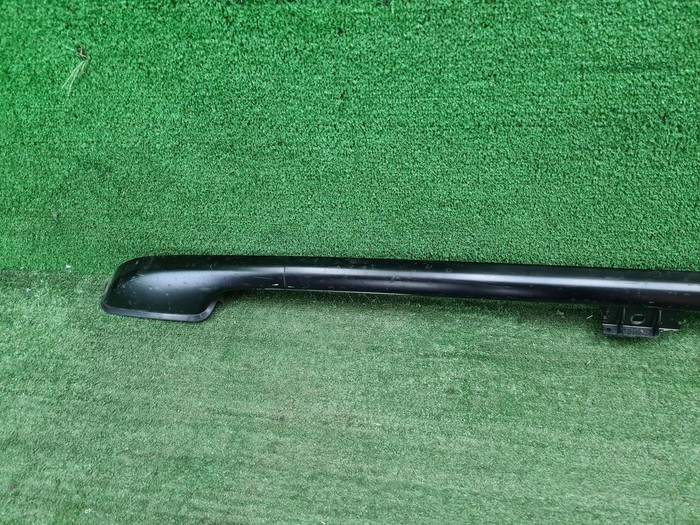 Рейлинг правый Toyota Land Cruiser 200 (2015-2021)