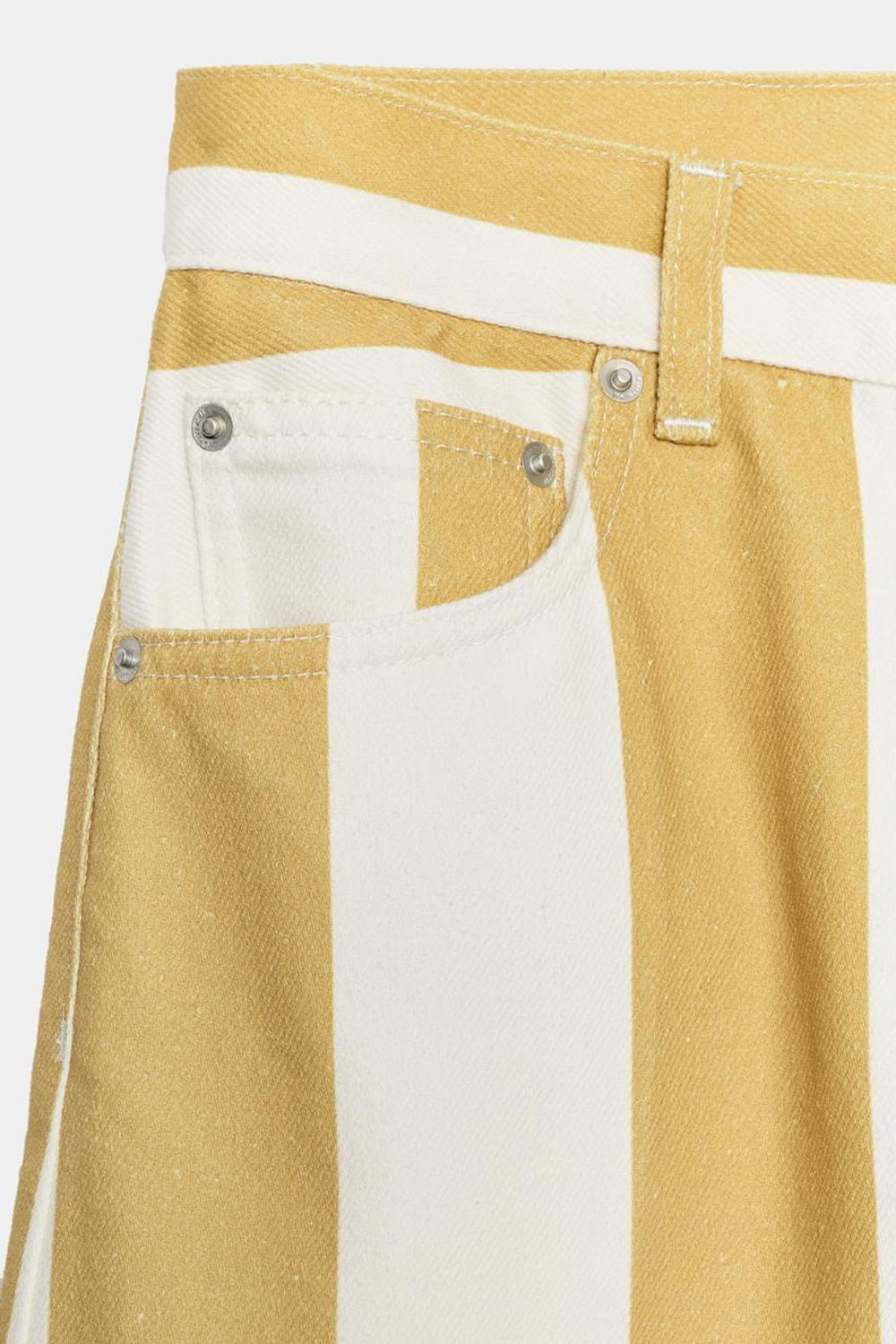 ZARA ДЖИНСЫ TAPERED С ВЫСОКОЙ ПОСАДКОЙ И ПРИНТОМ — ZW COLLECTION, ПОЛОСКИ