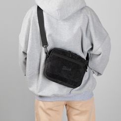 Post-L-velvet-black