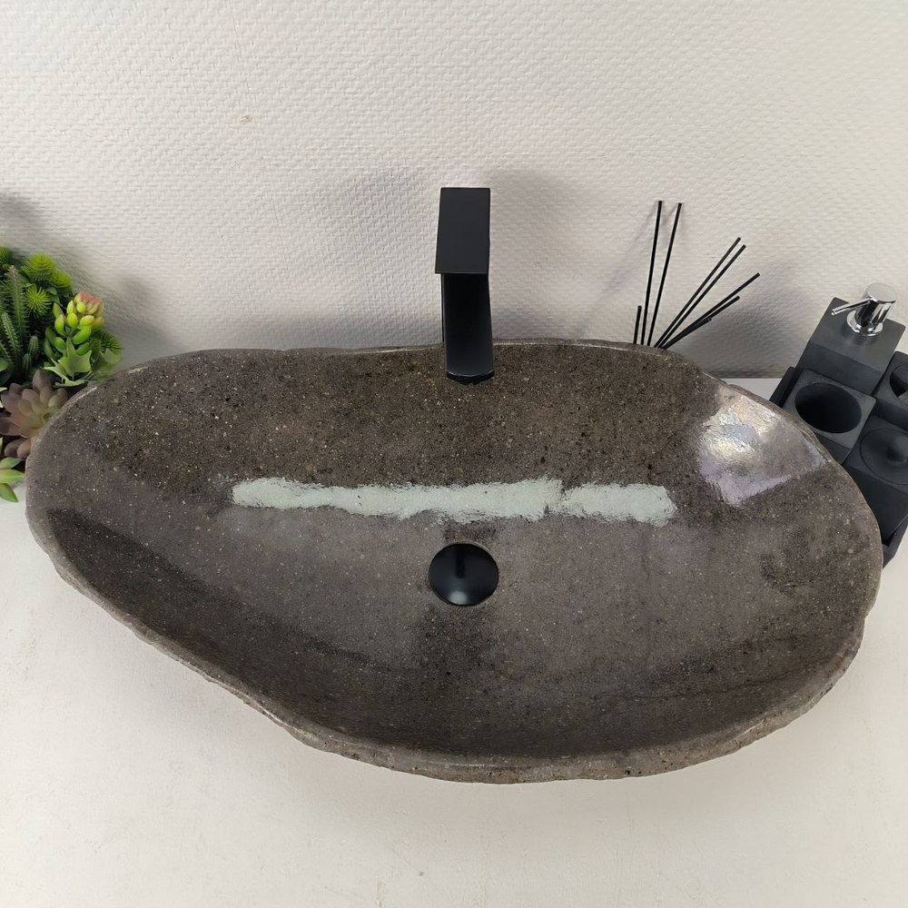 Раковина из речного камня RS-65015 71*41*15 0863