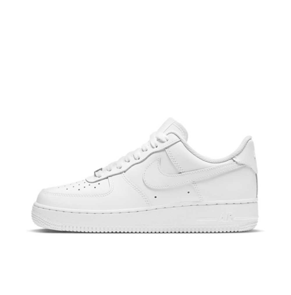 alt="Nike Air Force 1 07 Triple White DD8959-100 женские полностью белые вид сбоку на белом фоне"