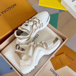 Louis Vuitton Archlight