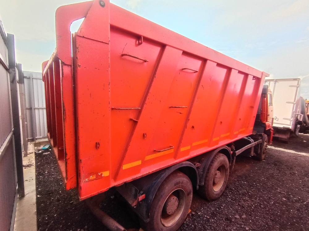 КамАЗ 6520 6x4 Самосвал 6520-26012-53 (Дизельный, 11,8 л, 400 л.с., МТ)