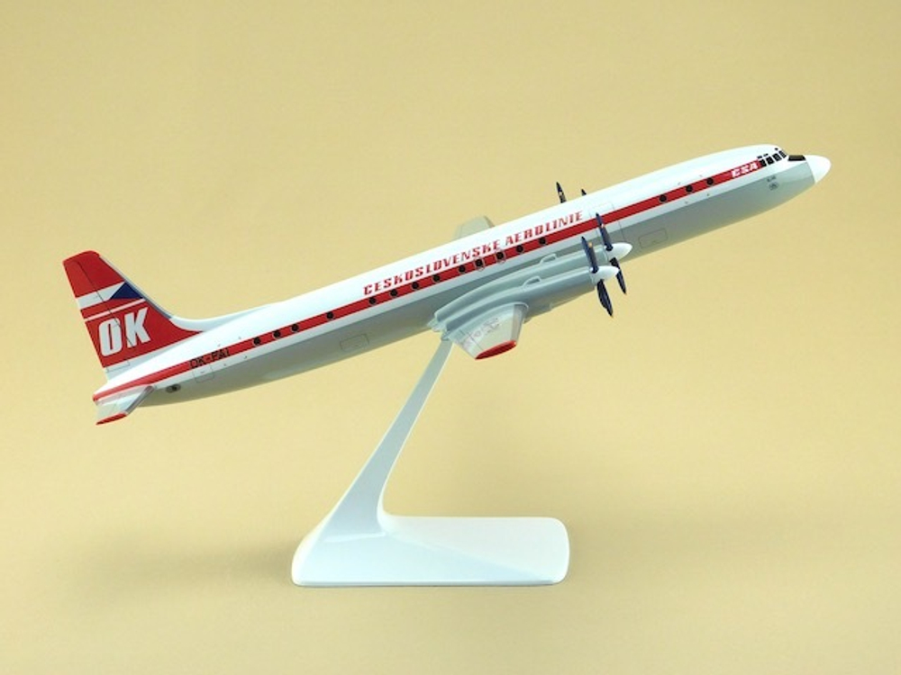 Модель самолета Ил-18 (М1:100, Ceskoslovenske aerolinie)