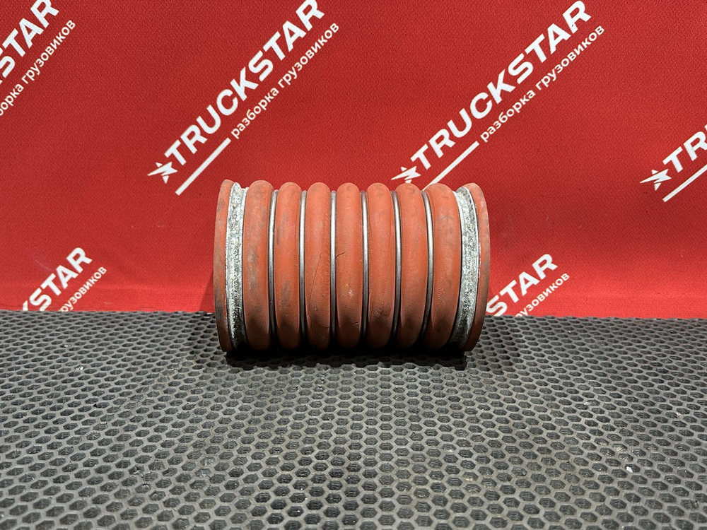 Патрубок интеркулера