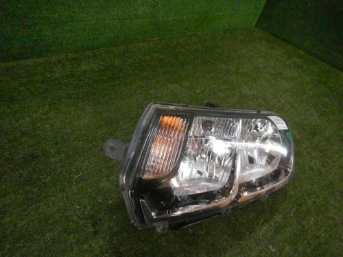 Битая Фара левая Lada Largus 1 (2021-н.в.) галоген