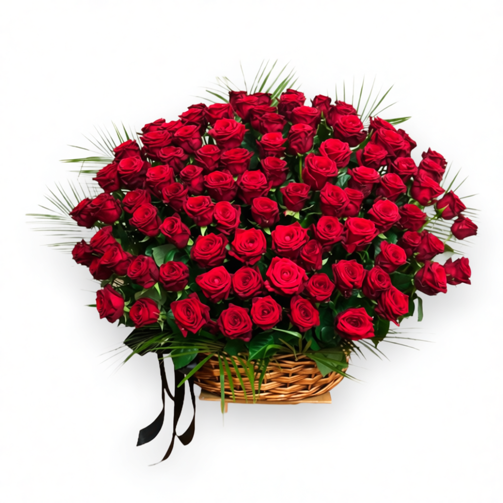 Траурная корзина из живых цветов «100 бордовых роз, папоротник»