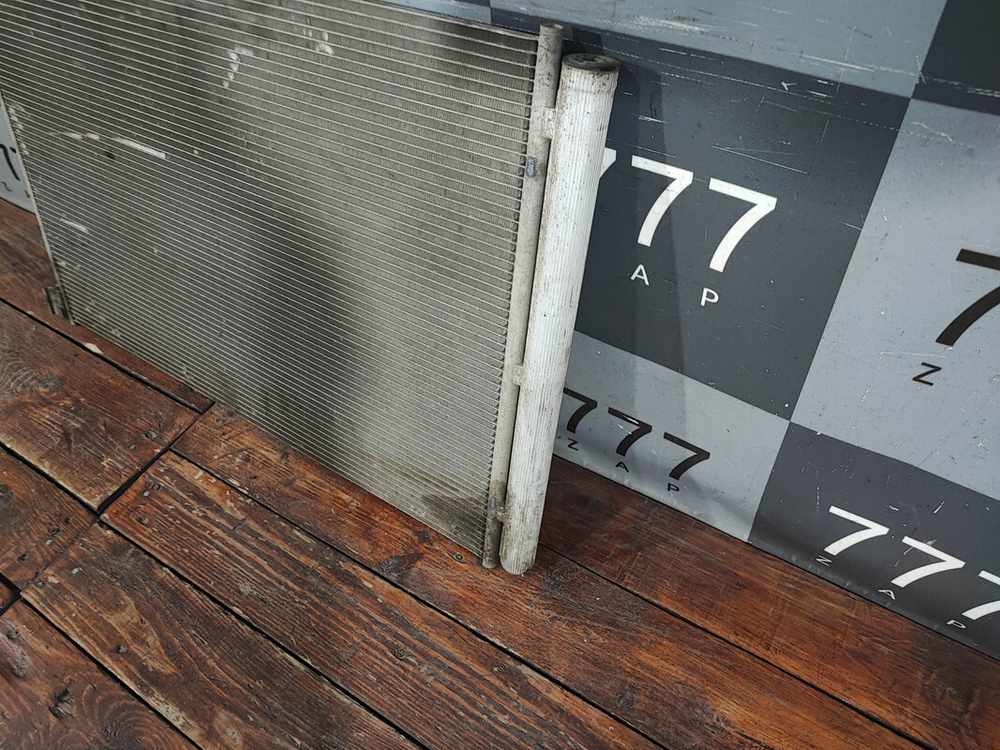 Радиатор кондиционера Mercedes E W213, C W205 БУ Оригинал A0995000454