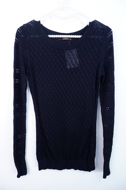 Джемпер Lusio красивый, маркировка S, визуально на 44 размер