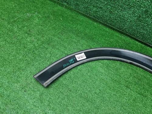 Расширитель передний левый Mercedes E W213 (16-23)