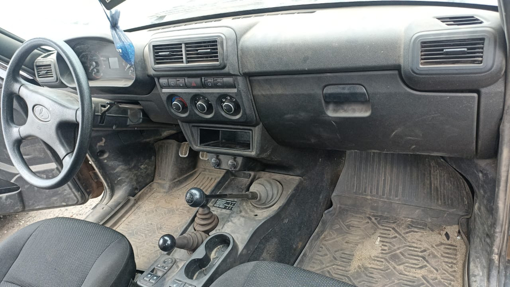 LADA 4X4 Luxe 1.7 5MT