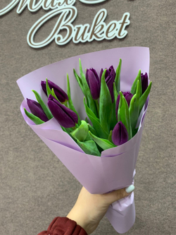 Букет 9 тюльпанов 8 Марта М-59