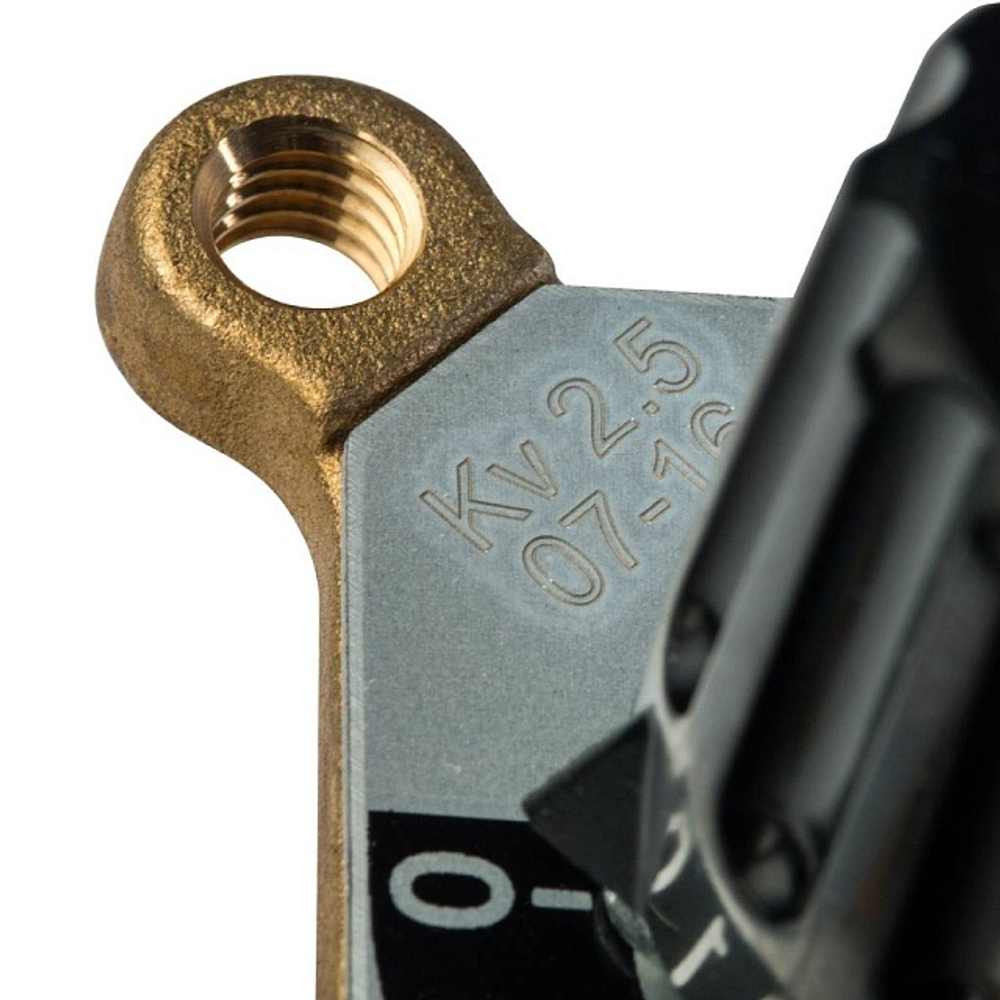 STOUT трехходовой смесительный клапан 1/2" ВР KVs 2,5