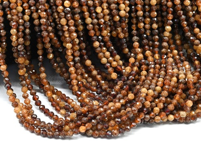 пр25 Гранат Гессонит шар огранка 3мм, нить 39см