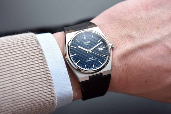 Наручные часы Tissot T137.407.17.041.00