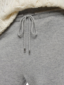 Marc-Cain-Ad_HerbstWinter-2025_820_ZA-81.02-M06_3