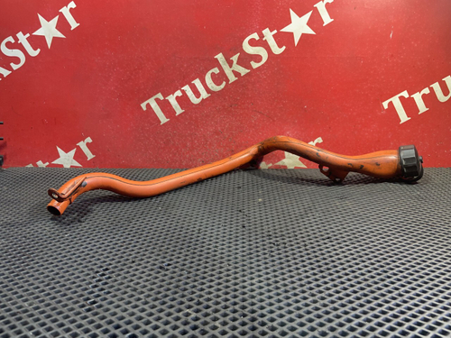 Маслозаливная горловина