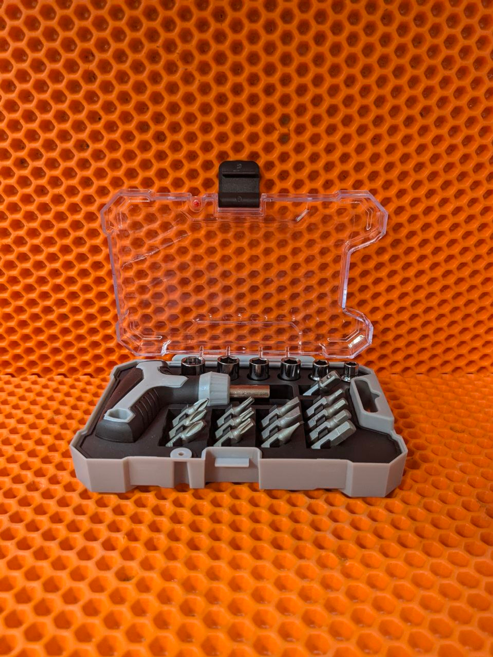 Наборы бит и торцевых головок с рукояткой 21 предмет Новые Master Hand