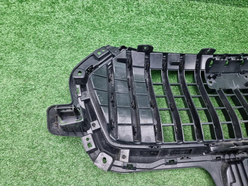 Решетка радиатора Haval Jolion (2024-н.в.)