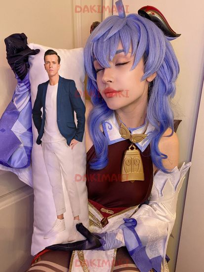 Мини дакимакура Арсений Попов арт. M1124, 60х20 см