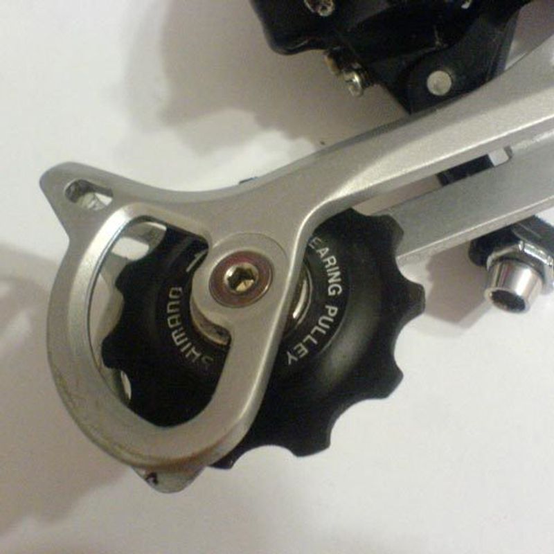 Замена роликов заднего переключателя скоростей